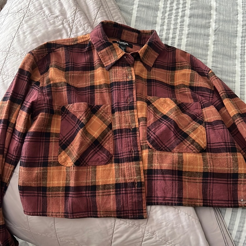 CROP FLANNEL BRAND NEW